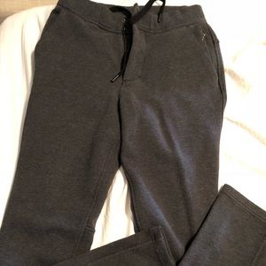 Lulu lemon sweats